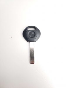 "Blank" uncut BMW car key