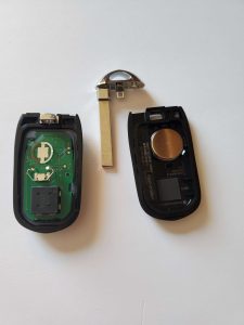Buick key fob and battery