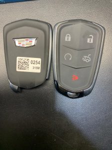 Original key fob replacement - Front and back - Cadillac