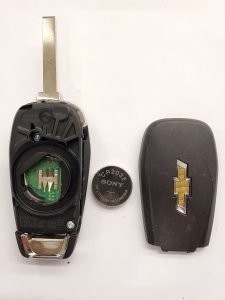 Inside look of Chevy Sonic flip key