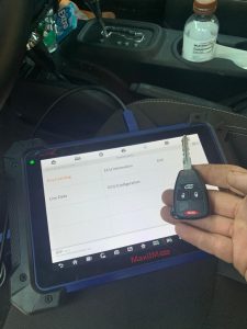 Dodge Nitro chip key coding by an automotive locksmith