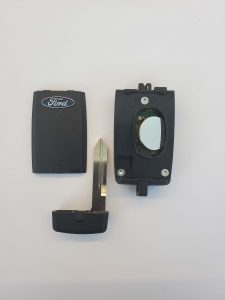 Remote key fob for a Ford Taurus