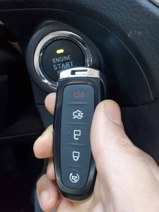 All Lincoln key fobs can start the car even if the battery is dead