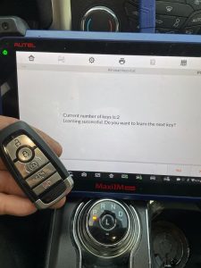 Ford Expedition key fob coding by an automotive locksmith