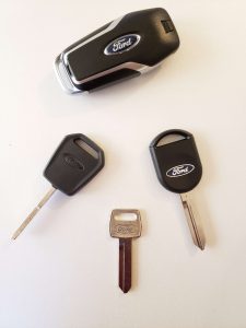 "Blank" uncut Ford keys - Some need to be coded, one does not (bottom)