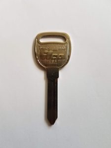 Non-transponder key for a Pontiac Grand Am