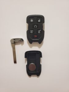 GMC Acadia key fob replacement - Emergency key and battery