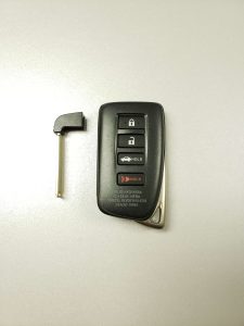 "Blank" Uncut Lexus key - Needs to be cut and programmed (key fob)