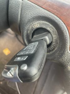 Hyundai Veracruz key in the ignition switch