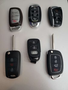 Replacement car keys - Variety of keys and key fobs