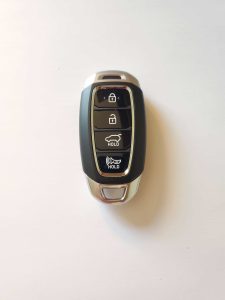 Hyundai Palisade remote key fob battery replacement information