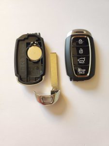 TQ8-FOB-4F43 key fob battery replacement information