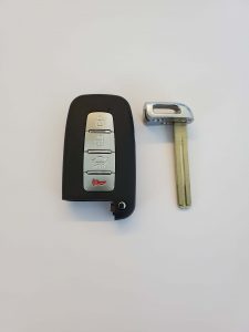 Hyundai Veloster remote key fob battery replacement information