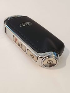 Remote key fob for a Kia K5