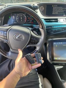 Programming machine and key fob for Lexus model
