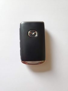 2021 Mazda key fob battery