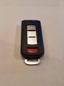 Remote key fob for a Mitsubishi Outlander