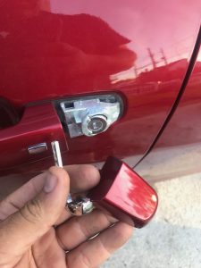 Emergency key & door lock cylinder Chevy
