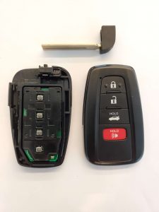 Emergency key and key fob - Toyota