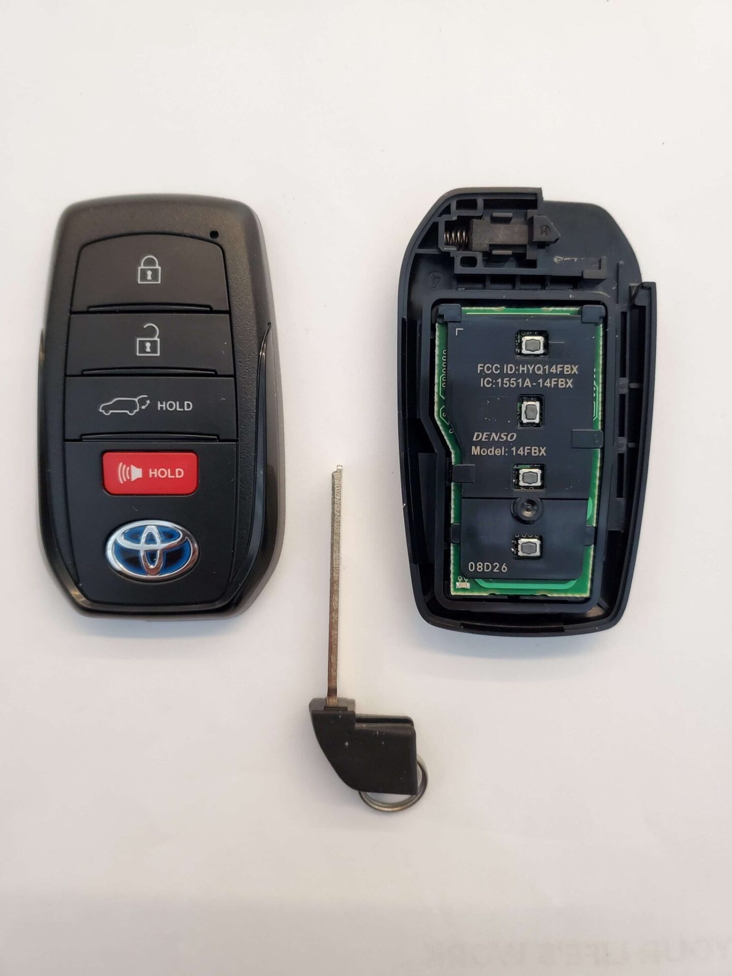 toyota key fob battery cost to replace