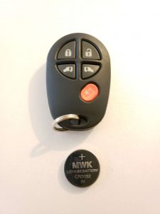 Toyota keyless entry with battery GQ43VT20T