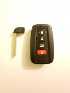 Blank remote key fob (Toyota)
