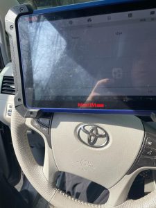 Key coding and programming machine for Toyota Land Cruiser keys