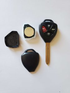 Toyota transponder key battery replacement