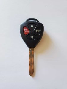 2007, 2008, 2009, 2010, 2011 Toyota Yaris transponder key replacement (MOZB41TG)