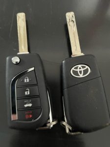 Flip keys - Toyota