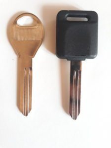 "Blank" Uncut Nissan Key - Needs to be cut and programmed