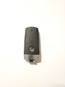 Remote key fob for a Volkswagen CC