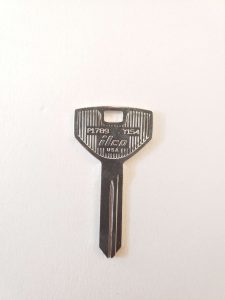 1991, 1992 Jeep Wrangler non-transponder key replacement (P1789/Y154)