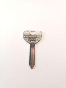 1992, 1993 Jeep Grand Cherokee non-transponder key replacement (P1793/Y155)