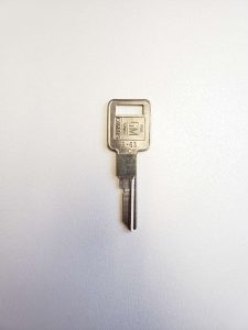 1987, 1988, 1989, 1990 Chevrolet Corsica non-transponder key replacement (P1098CV/B63)