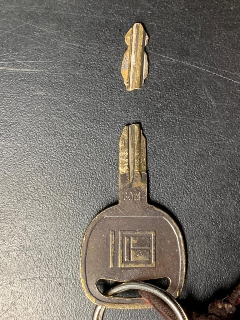 key extraction and broken car key